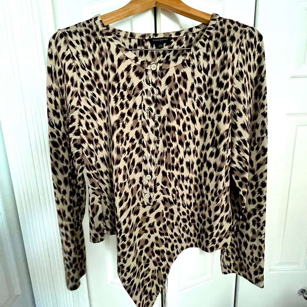 Banana Republic cheetah print bodysuit